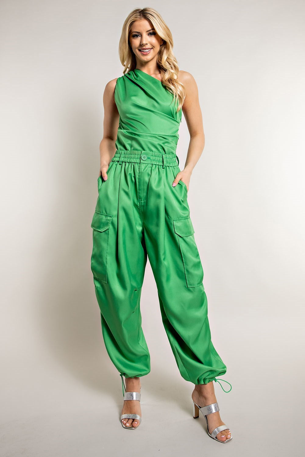 green emerald velvet dress Kelly Green Faux Linen Wide Leg Cargo Pants main image 0